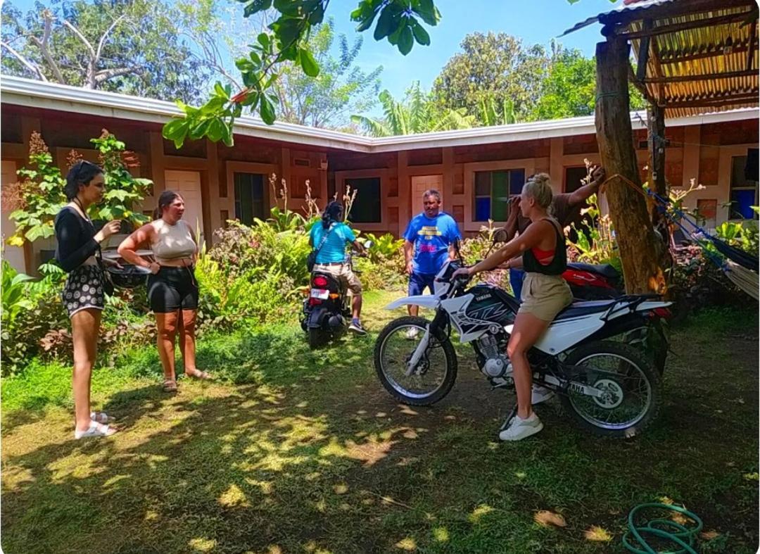 Rustic House Hostel Мойогалпа Екстериор снимка