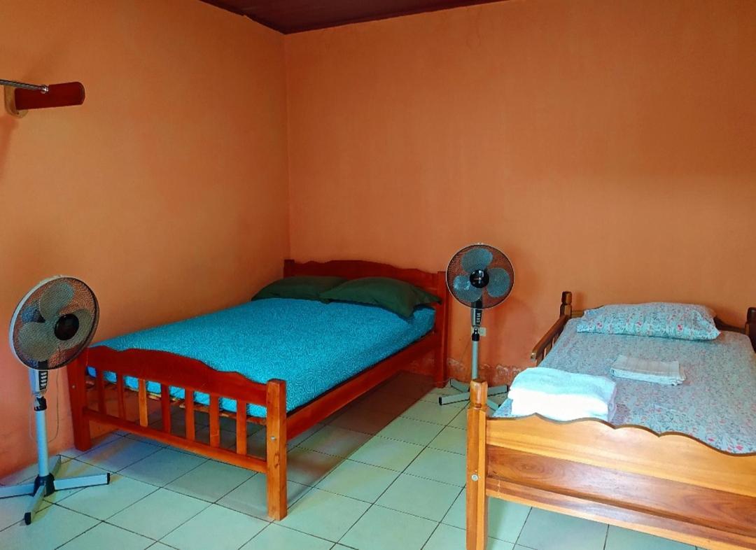 Rustic House Hostel Мойогалпа Екстериор снимка